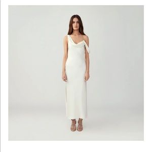 Fame and Partners Size 8 Emerald Green open back draped gown